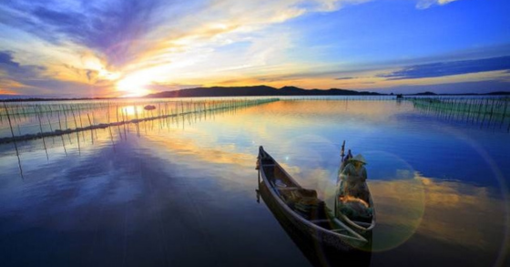 Hoàng hôn Đầm Ô Loan